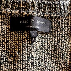 Sweater. Rag & Bone.  navy/ white